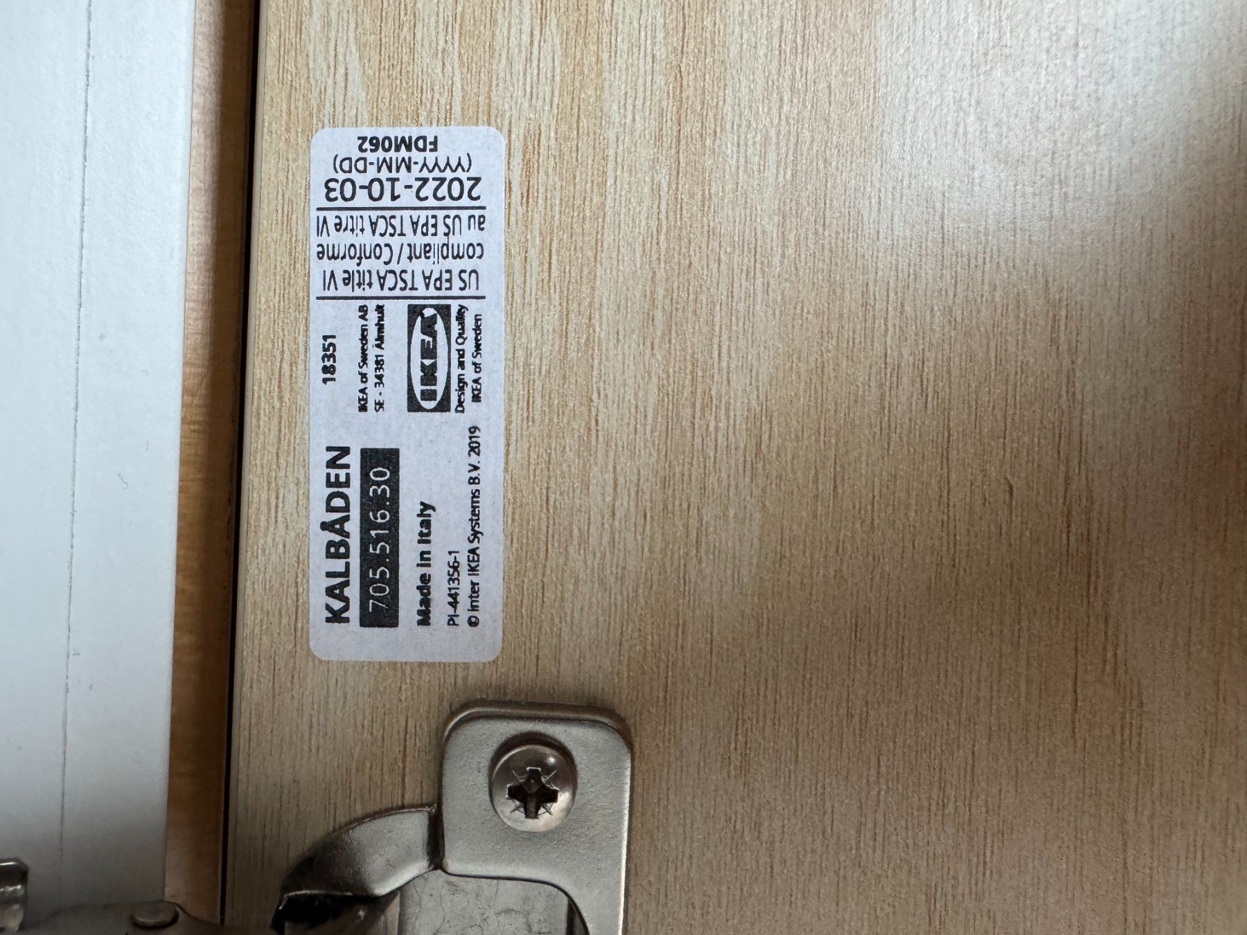 Ikea Schränke: Armoire – Gebraucht aus Lausanne von sam_z67h 4