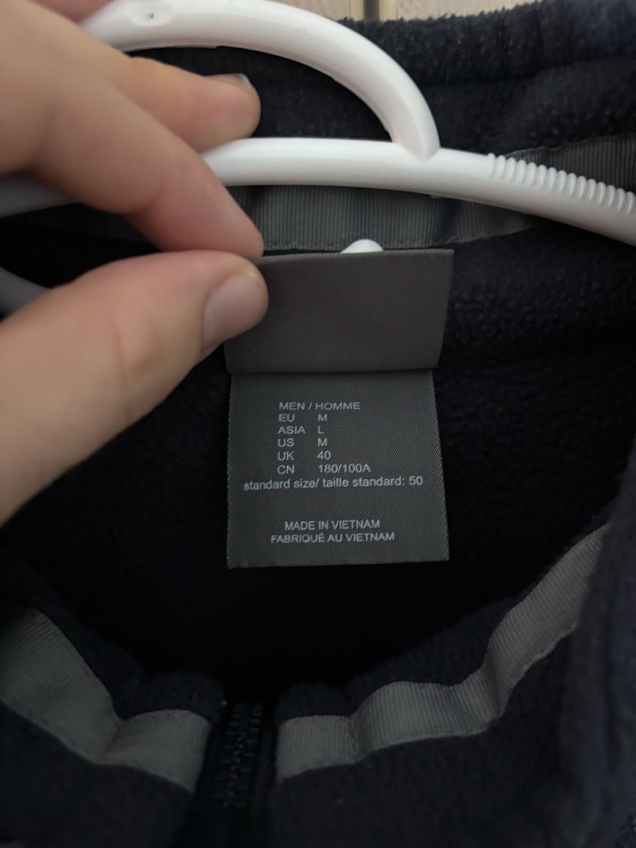 Jack Wolfskin Giacche: Jack Wolfskin Fleece – Usato da Oberkirch LU venduto da mri_8qpz 2