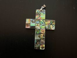 Amulett/ Anhänger Kreuz aus Perlmutt