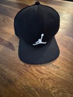 🌿Schwarze Jordan Cap Grösse verstellbar🌿