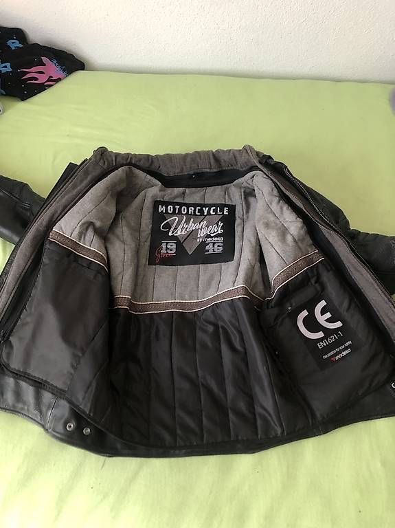 Jacken: Motorradjacke schwarz Grösse M – Gebraucht aus Feuerthalen von nilmau101912 1
