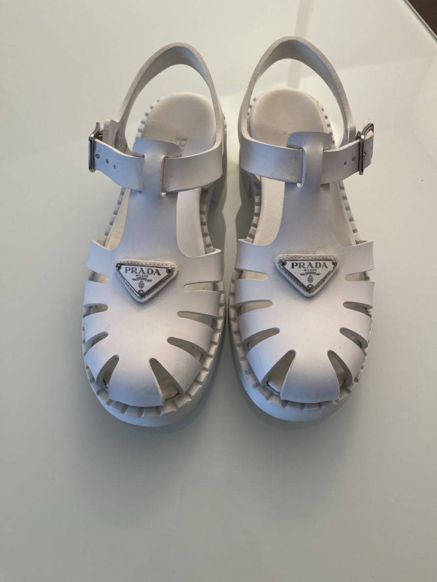 Prada Scarpe da donna: PRADA 39 Sandalen – Usato da Meggen venduto da Danipol