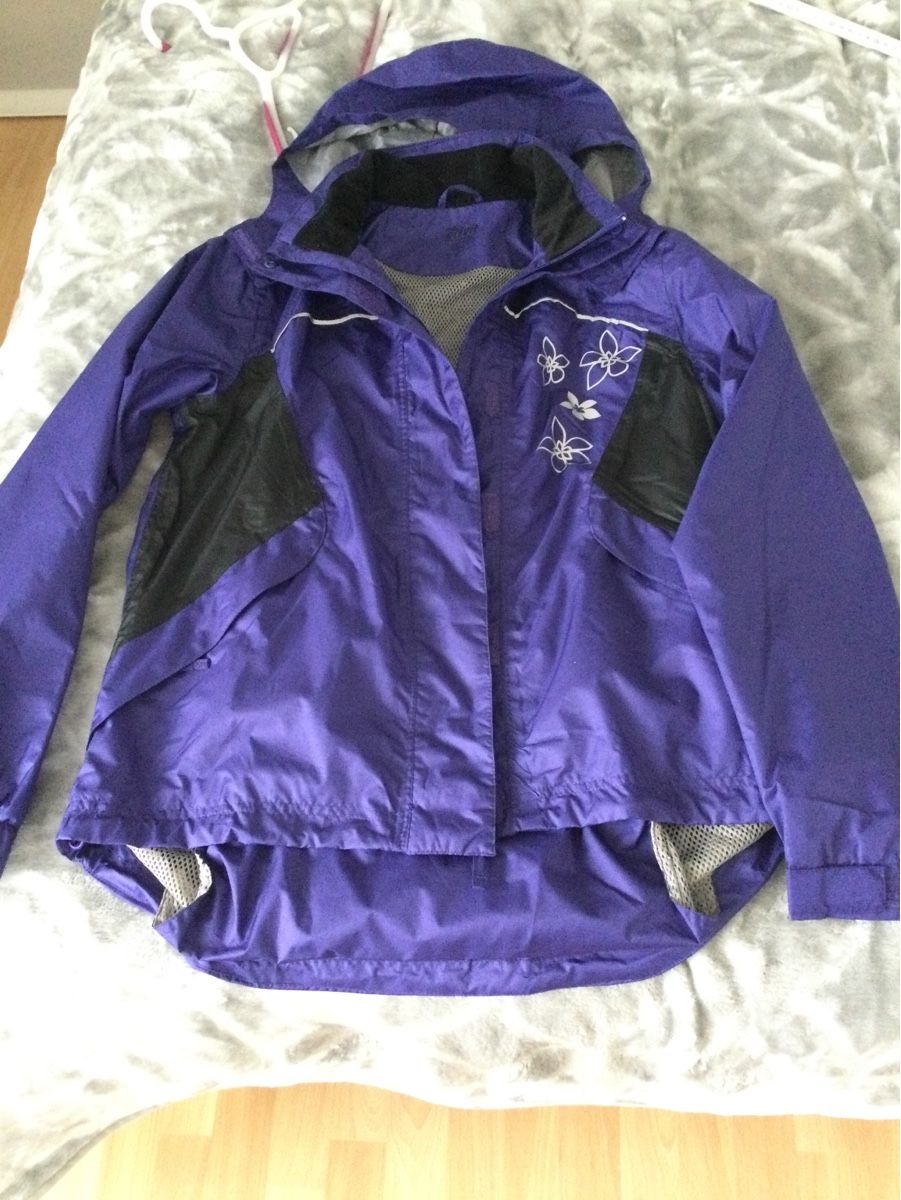 Giacche: Sport Jacke Gr. M – Usato da Villnachern venduto da Anita2006 1