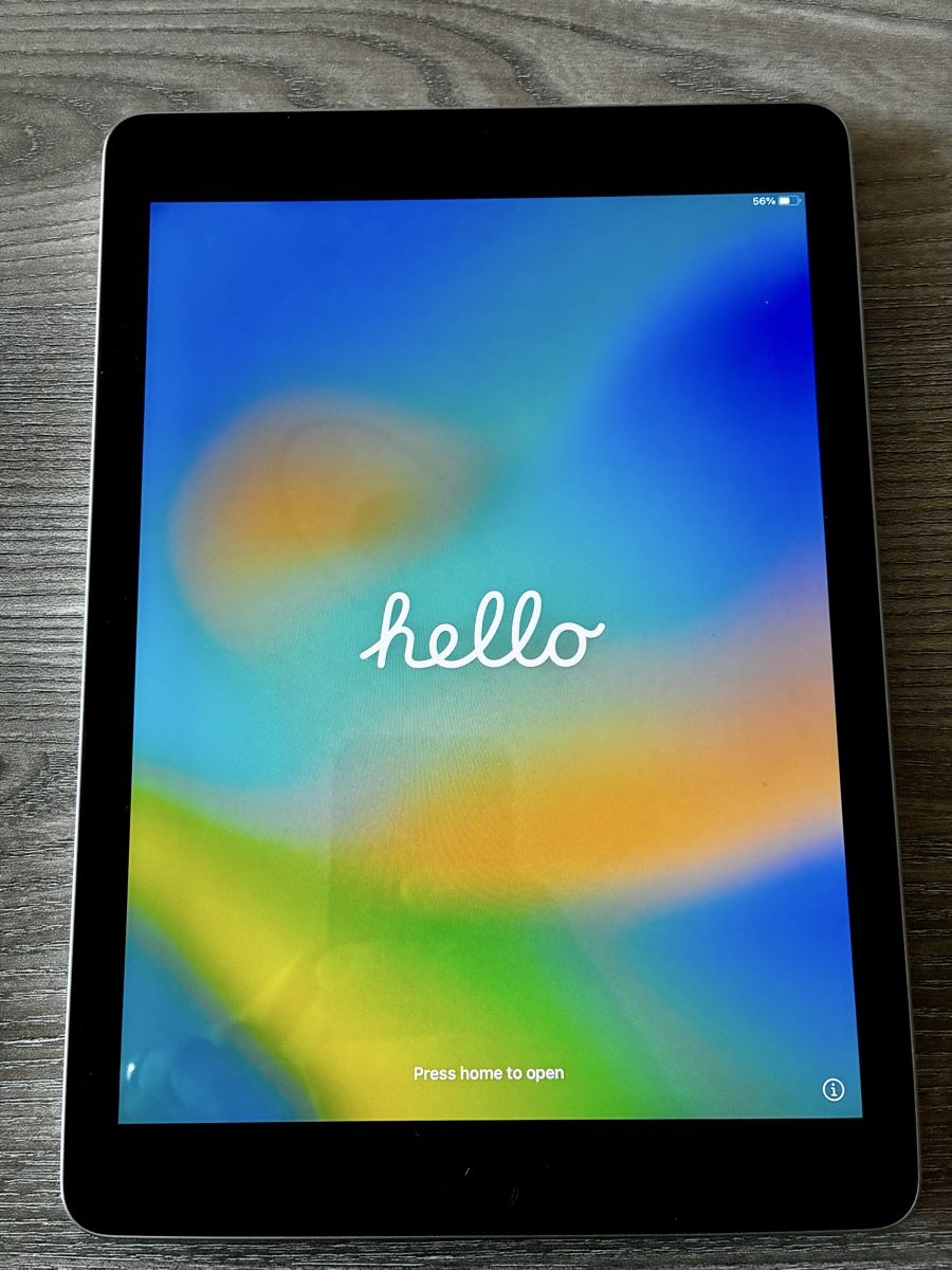 Apple Tablettes PC: iPad Wi-Fi 5.Generation 32 GB Space Gray – D'occasion à Embrach par Kevga