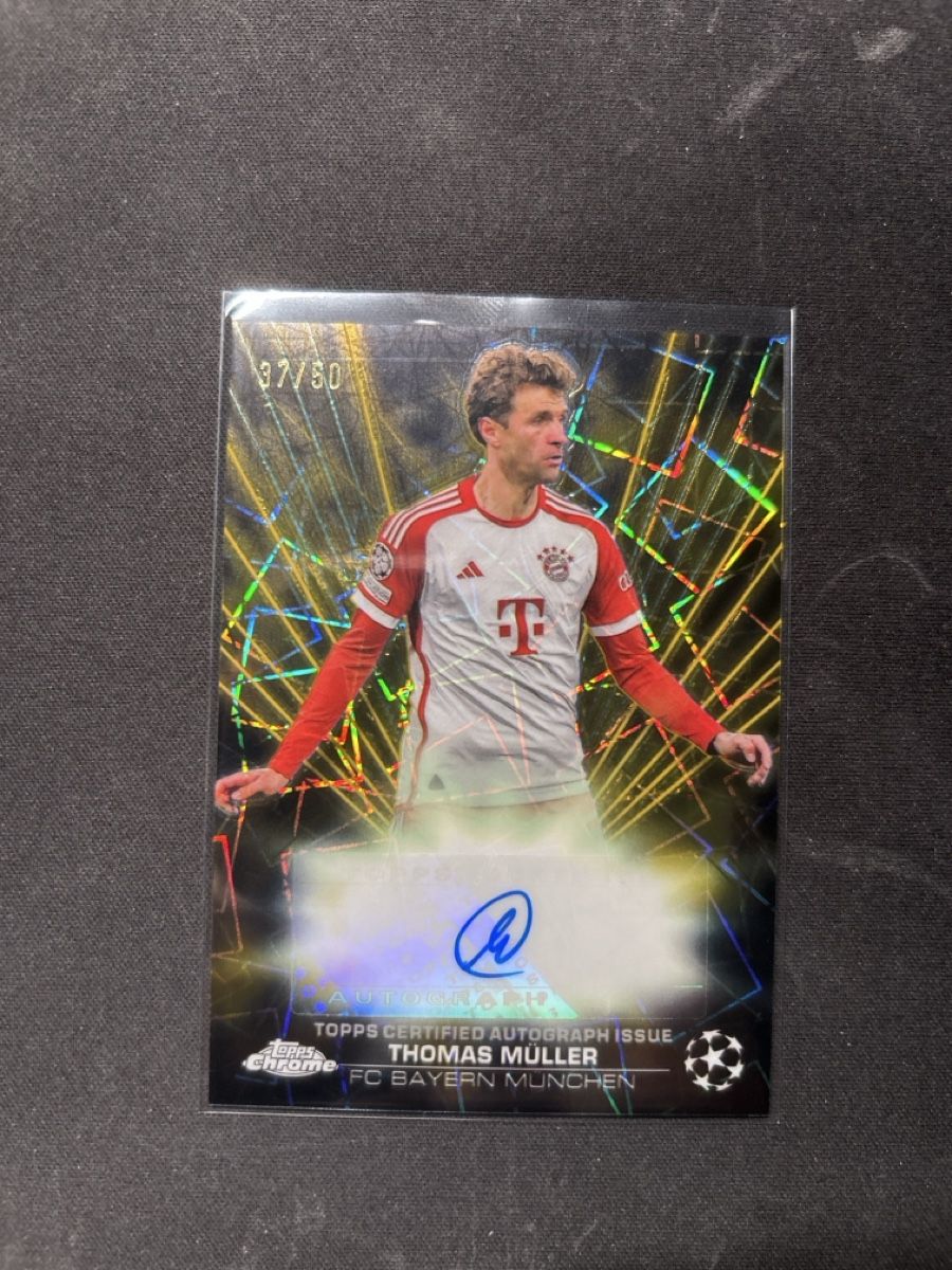 Topps Carte collezionabili: Topps chrome Black lazer Thomas Müller auto /50 – Usato da Greppen venduto da hcv_cc2r