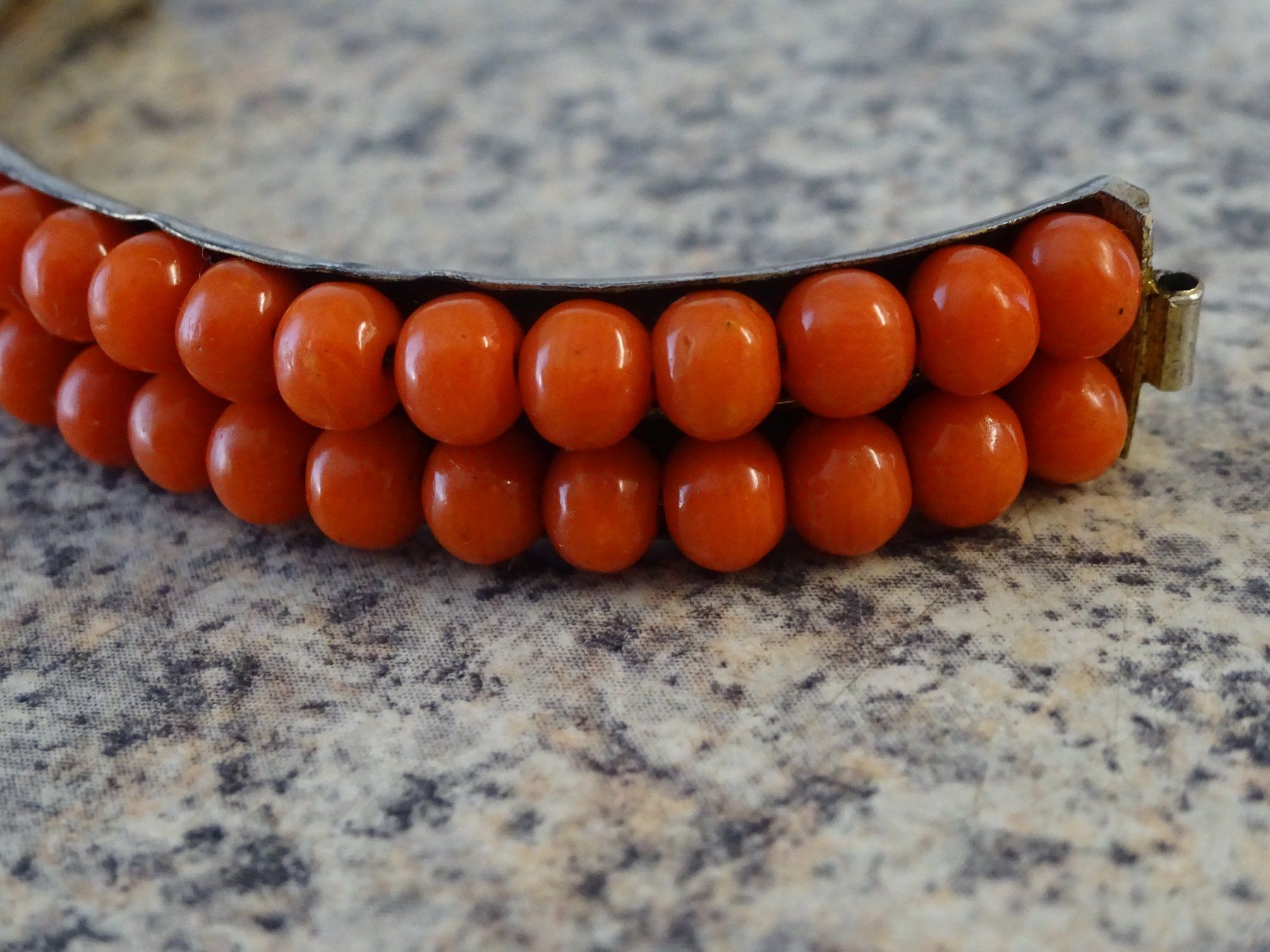 Bracciali & Braccialetti: Edelkorallen Perlen Sardinien / 19Jh. – Usato da Esslingen venduto da FetteSchnecke 8