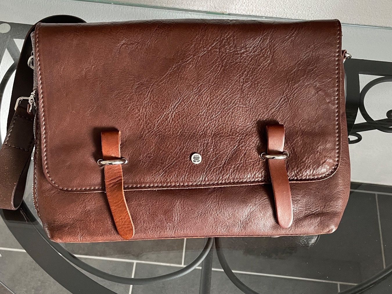 Navyboot Borse: NAVYBOOT MAN BAG – Usato da Niederlenz venduto da bul_m9x7