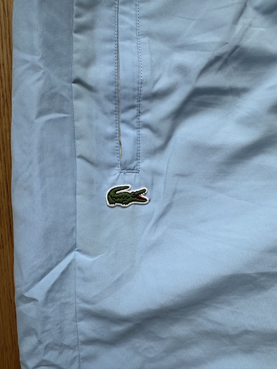 Lacoste Pantaloni: Lacoste Trackpants hellblau – Usato da Düdingen venduto da kleidungsmarktplatz 1
