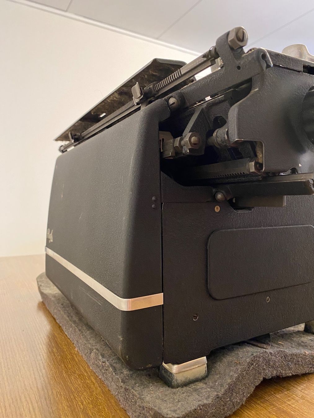 Macchine da scrivere: Ruf Schreibmachine – Usato da Glattpark (Opfikon) venduto da anywaya23 2