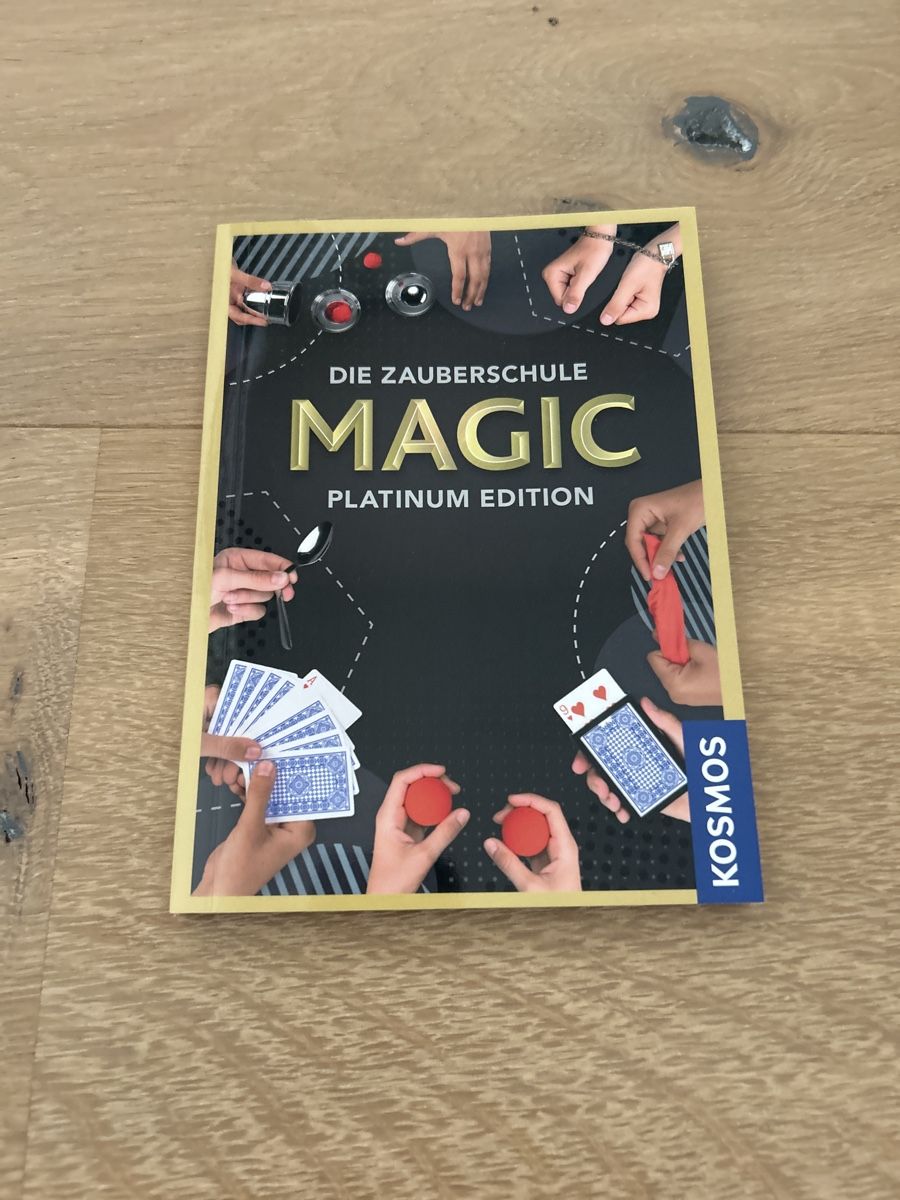 Kosmos Giochi: Zauberschule Magic Platinum Edition, KOSMOS - Ungebraucht! – Nuovo (secondo la descrizione) da Himmelried venduto da Chrysokomas 2