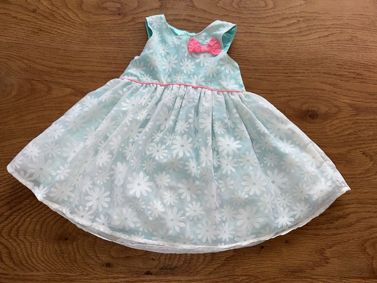 Kleider & Röcke: Gr 92 wunderschönes Kleid💓 – Gebraucht aus Wettingen von hak_52m8