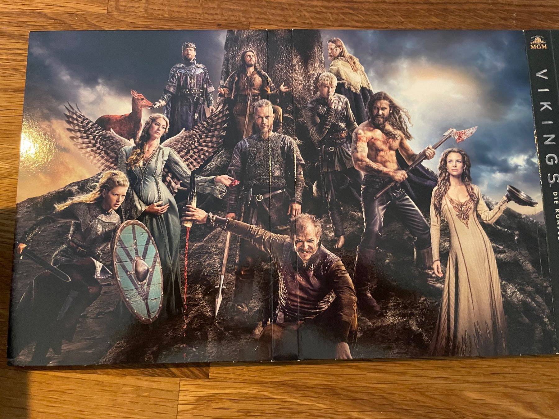 Tutti i DVDs: Vikings Staffel 2 DVD Box – Usato da Bülach venduto da bjoernbenny 3