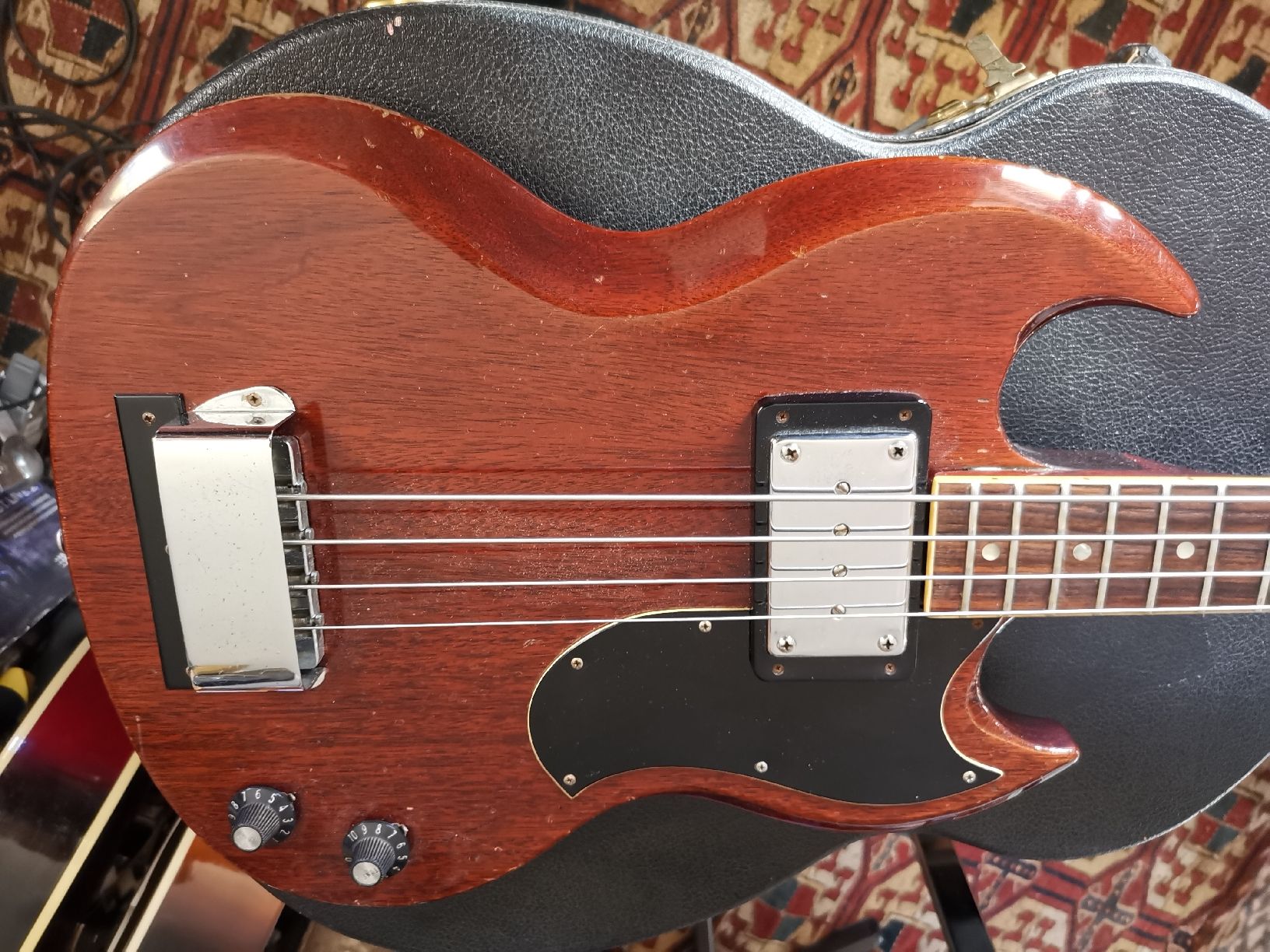 Gibson Strumenti musicali: Gibson Bass 1970/72 – Usato da Mairengo venduto da gippo 5