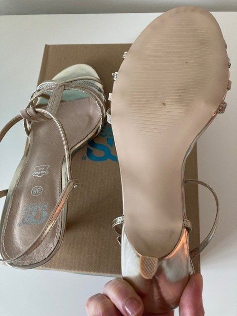 Scarpe da donna: Sandale von Cassis Cote d`Azur – Nuovo (secondo la descrizione) da Ettenhausen TG venduto da Babi69 3
