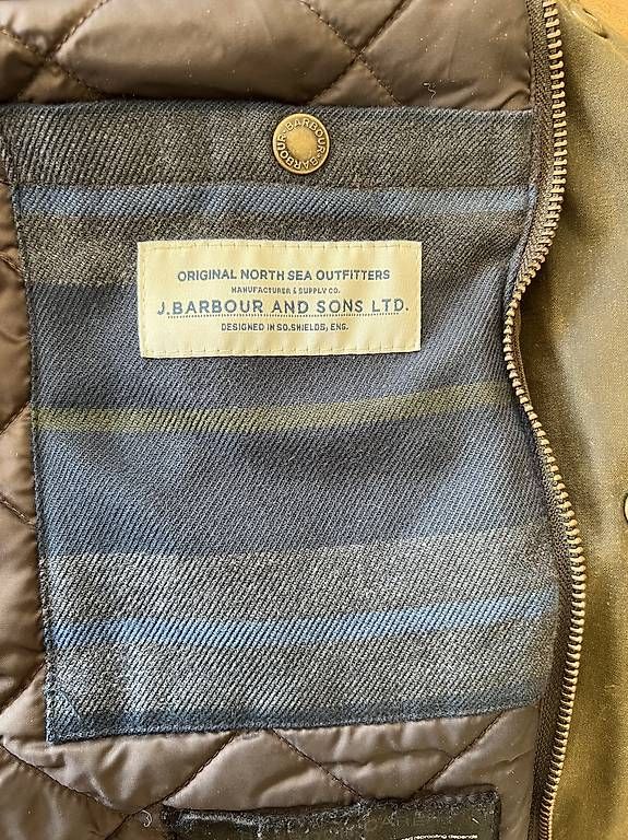 Barbour Giacche: Barbour Vintage Wax Jacke – Usato da Wettswil venduto da Volvo13 2