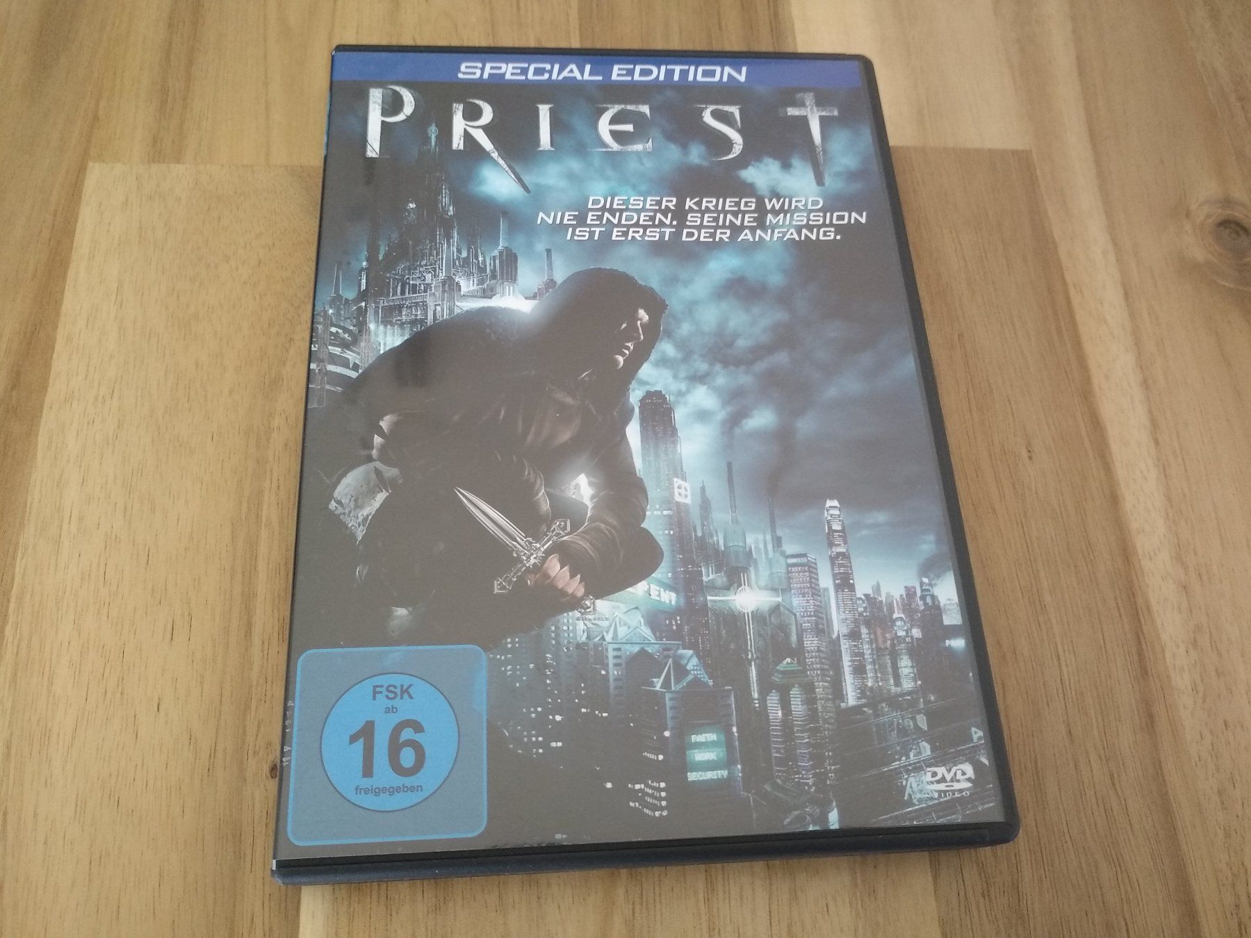 Alle DVDs: Priest – Gebraucht aus Olten von prusik02