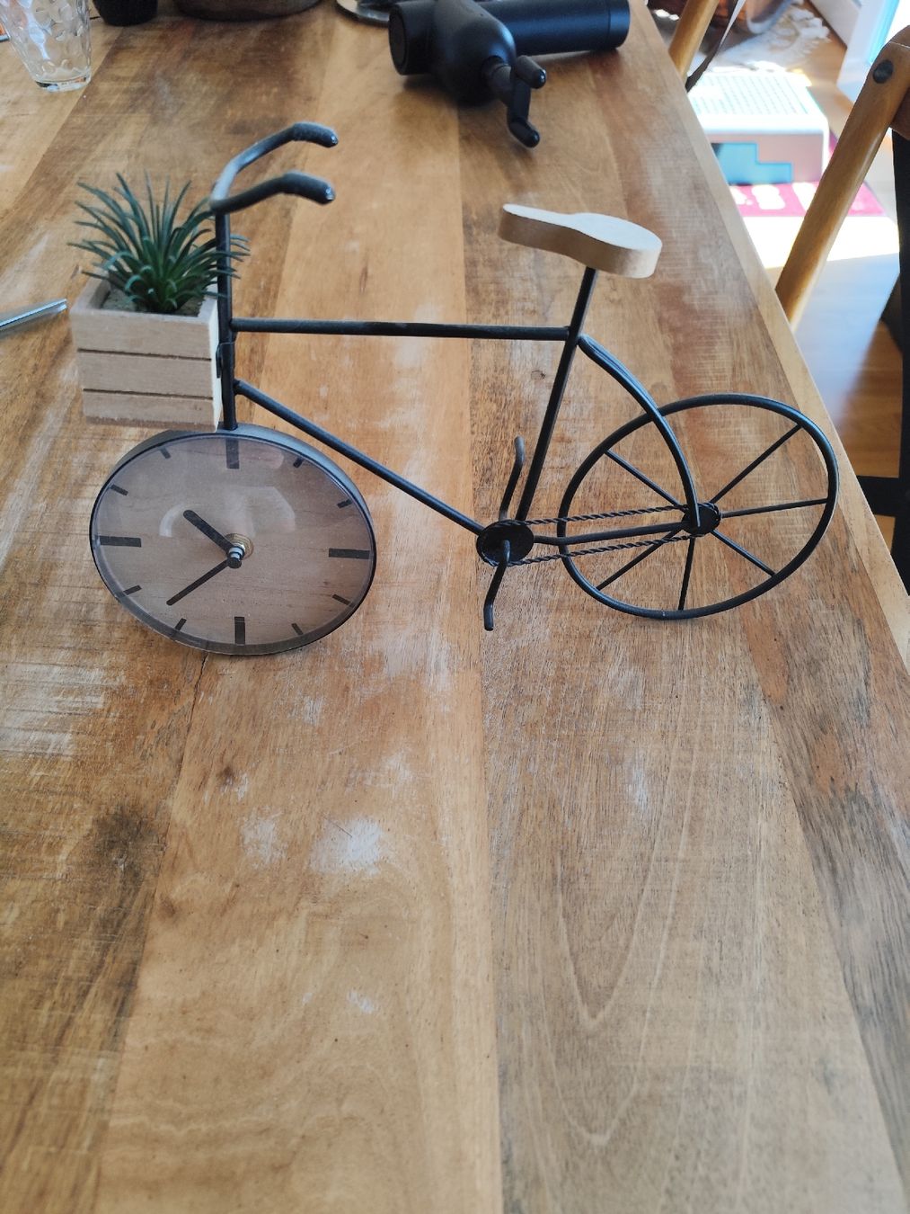 Maisons du monde Tutte le decorazioni: Horloge vélo décorative – Usato da Neuchâtel venduto da pie_8t6p