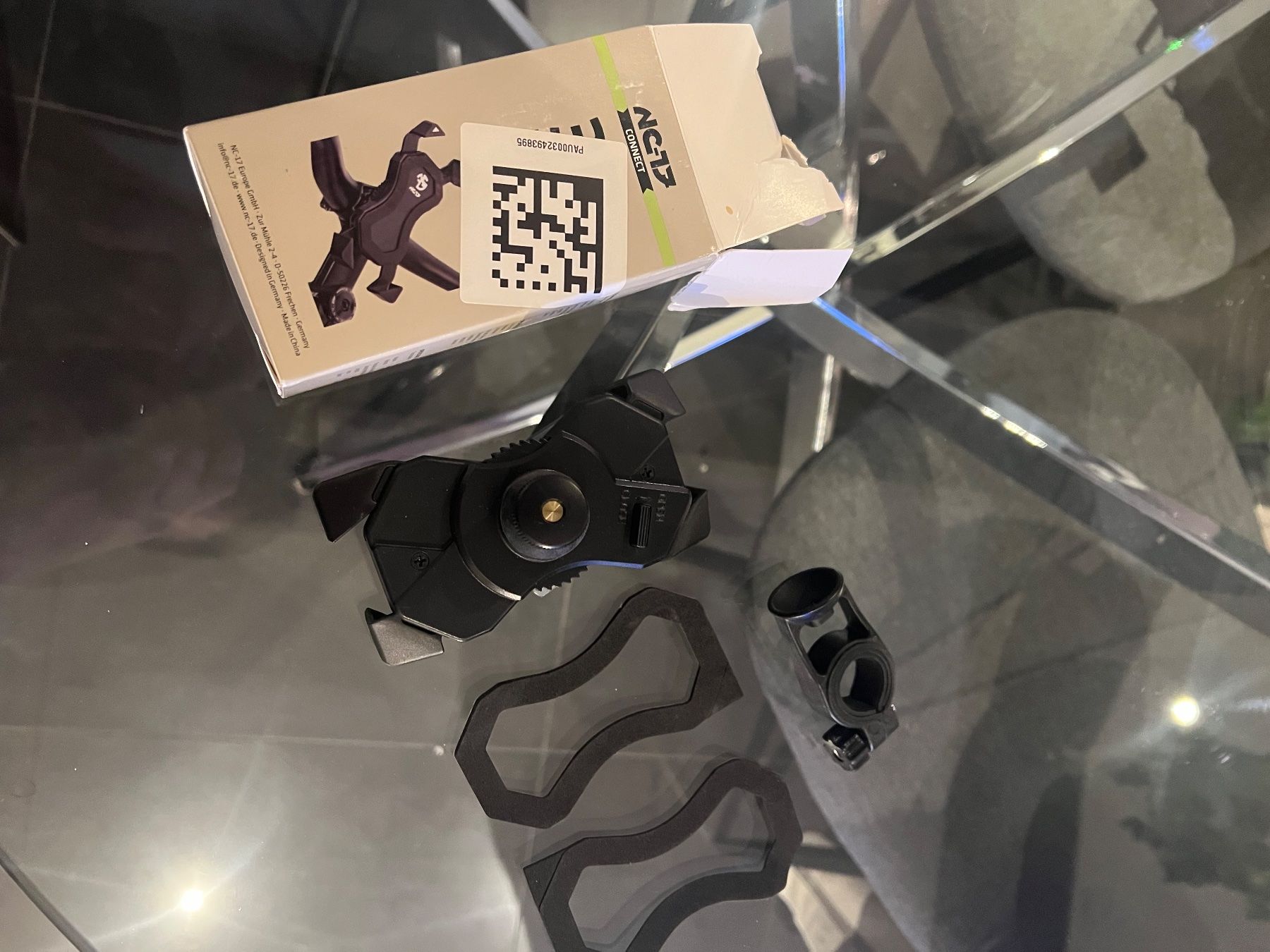 Staffe: Support universel pour smartphone NC-17 Connect 3D – Usato da St-Blaise venduto da Richy03 1