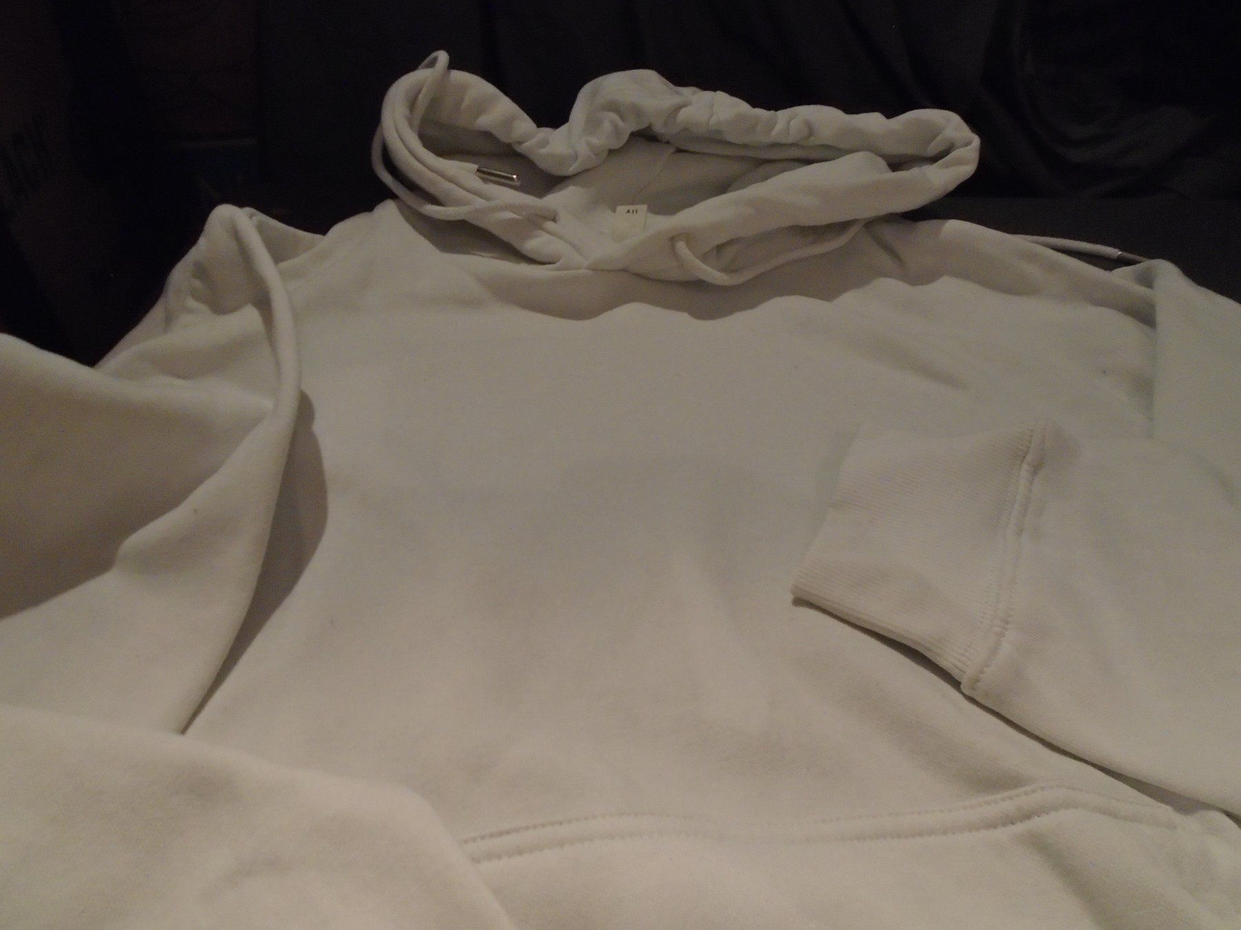 H&M Pullover & Sweatshirts: Kapuzenpullover Grösse XS, H&M, weiss – Gebraucht aus Zürich von Motzkuh 1
