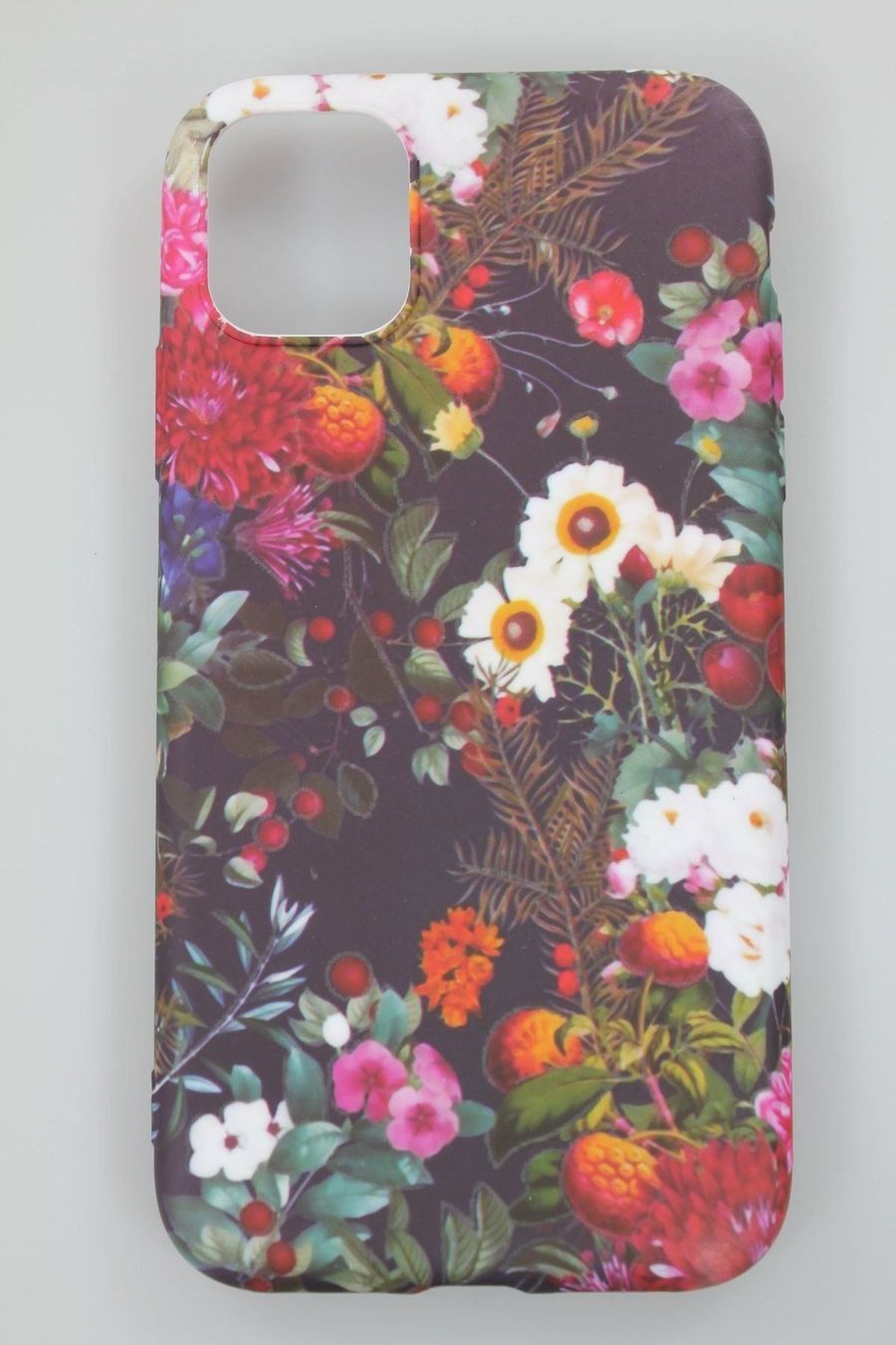 Covers & Schutzfolien: Iphone 11 Hülle Handyhülle Case Cover – Neu und originalverpackt aus Schaffhausen von krokodilgena