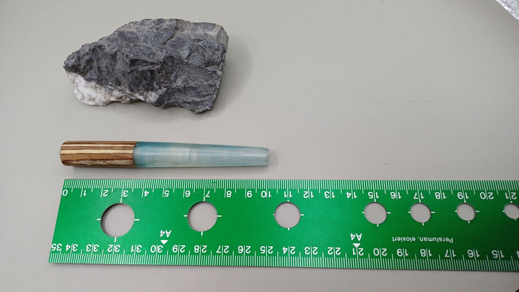 Altri Prodotti per fumatori: Dynavap Eukalyptusholz-Epoxy-Skyblue-(Mittelstück) – Nuovo e nell'imballaggio originale da Kloten venduto da Epoxygalaxy.ch 4