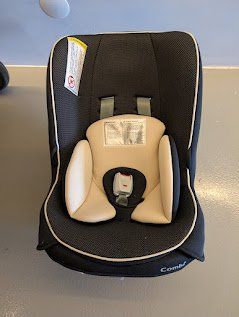Seggiolini per auto: Combi Coccoro Car Seat – Usato da Hurden venduto da maloriediana