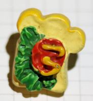 Belegtes Brötchen Pin (plastisch)