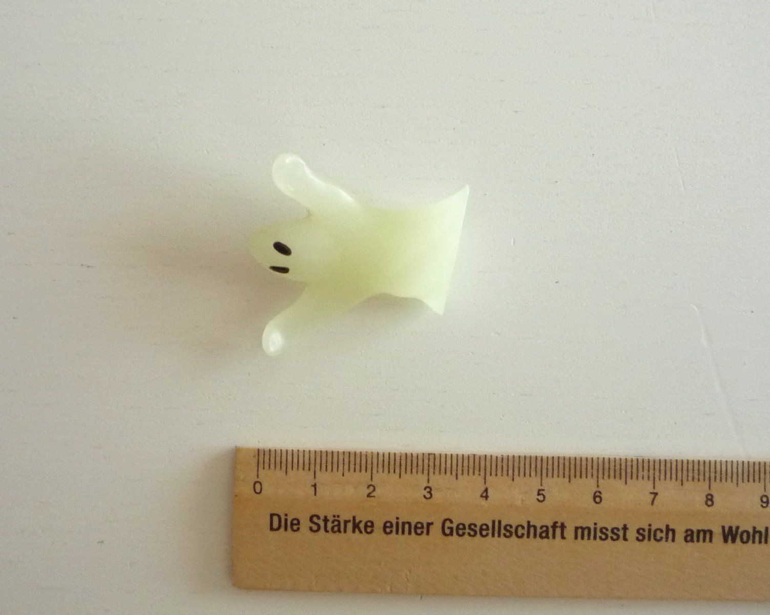 Statuette: Leuchtende fluoreszierende Figur "Gespenst" – Usato da Aarau venduto da Aaran 2