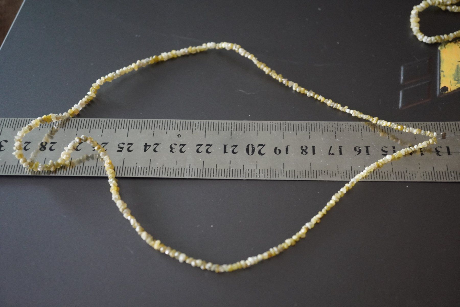 Pietre preziose: Diamanten Gelb  Strang   Farbig     ca 2,5mm – Nuovo e nell'imballaggio originale da Eschenbach SG venduto da topstone 3