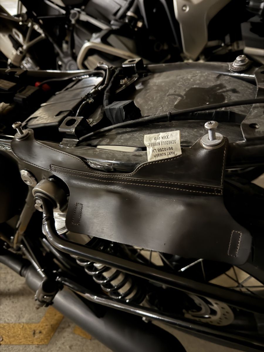 Sonstiges Fahrzeugzubehör: Triumph Bonneville Satteltaschen Set – Gebraucht aus Jona von cla_n5k7 2