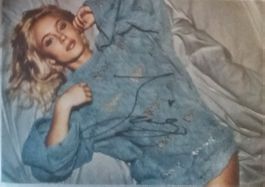 Zara Larsson Autogramm signiert Foto 15x21cm