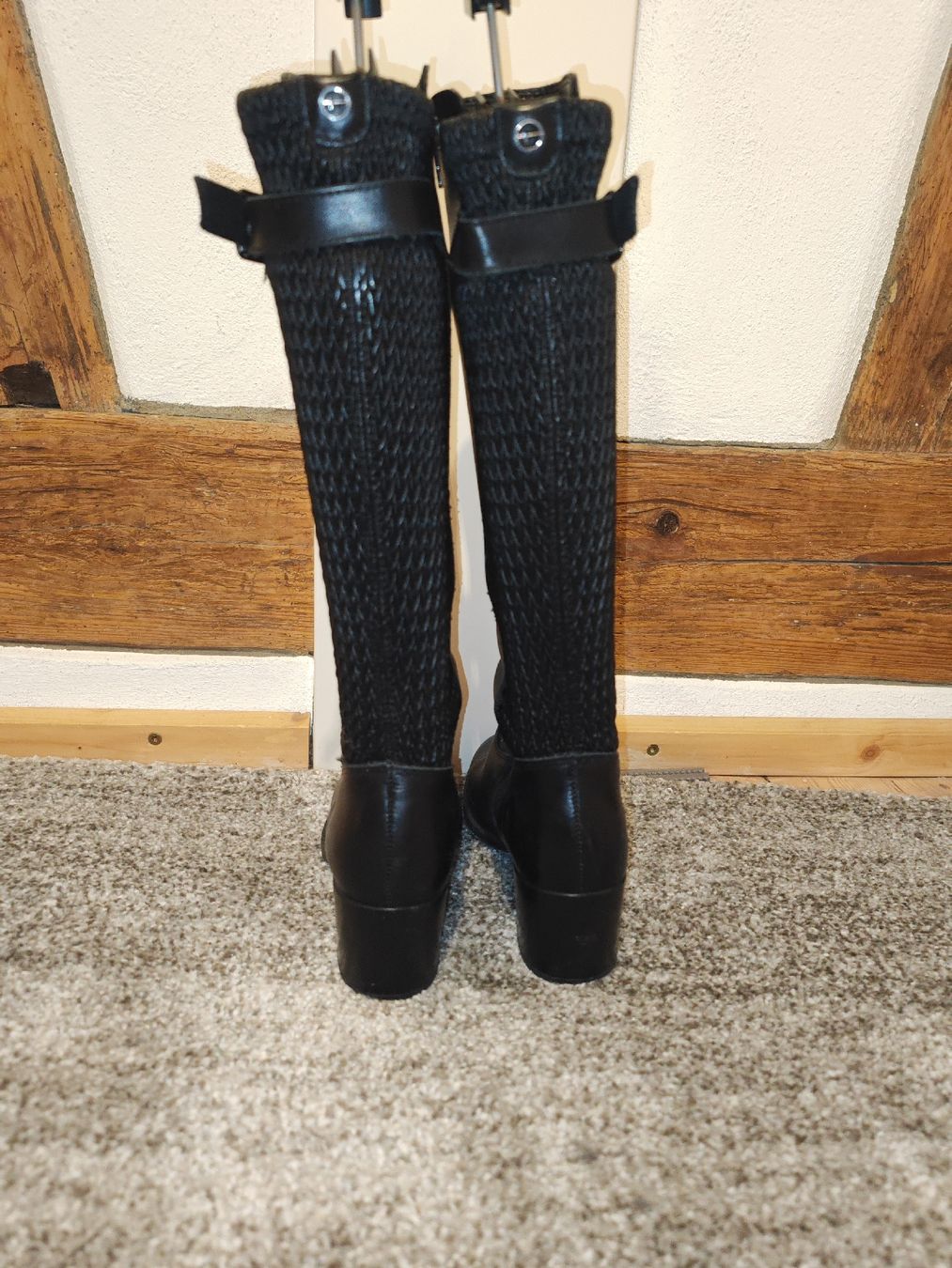 Tamaris Damenschuhe: Stiefel Gr. 37 – Gebraucht aus Windlach von ramona_l 2