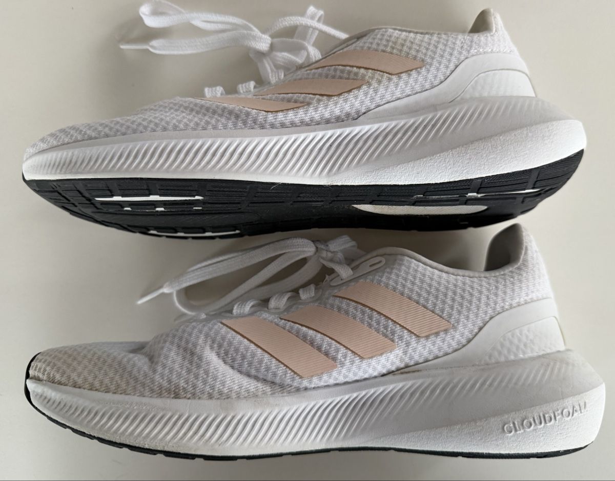 Adidas Herrenschuhe: Adidas Run Cloudfoam, taille 38 – Gebraucht aus Prez-vers-Noréaz von Onicolet11 1