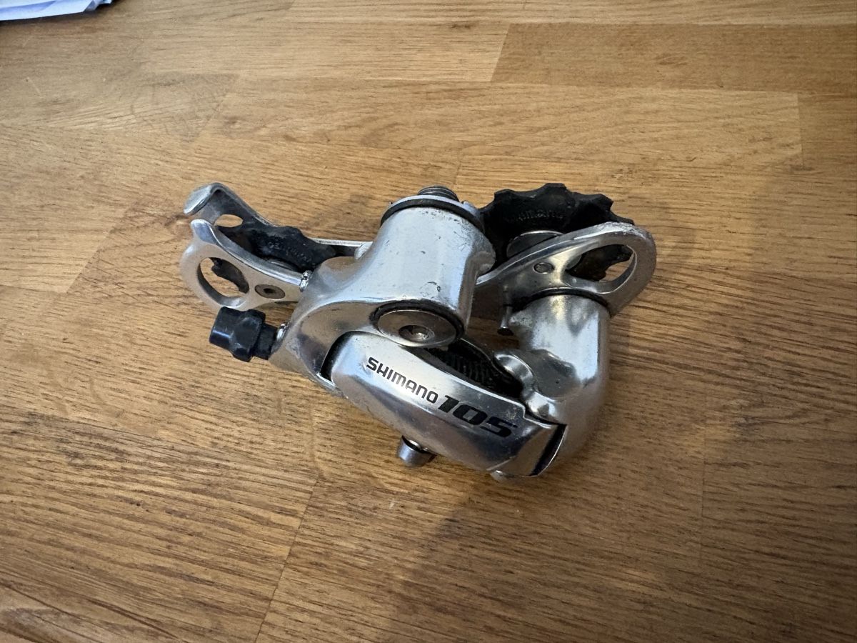 Shimano Ersatzteile: Dérailleur Shimano 105 9v rd-6500 – Gebraucht aus Biel/Bienne von pat_kh7v 1