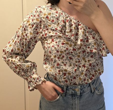 Bluse mit Blumenmuster, Gr. 36, One-Shoulder