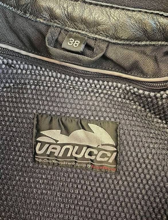 Vanucci Completi & Tailleur: Vanucci Lederkombi 2-Teiler – Usato da Dornach venduto da Flowerj 2