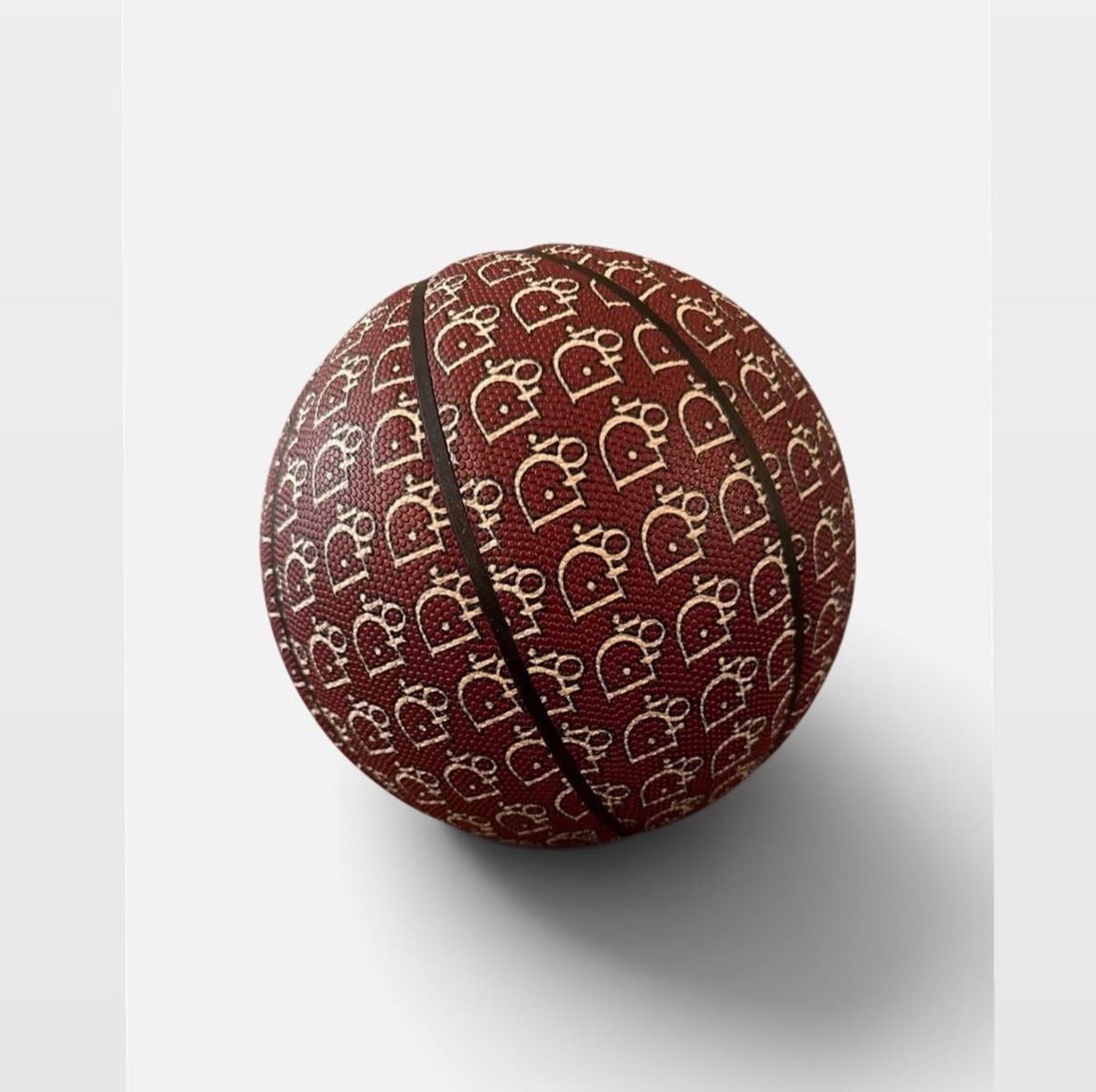 Bälle: Custom Basketball Dior Muster – Neu (gemäss Beschreibung) aus Grenchen von Leonardo29