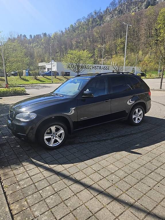 Automobili: BMW X5  xDrive30d – Usato da OBERWIL BL venduto da tahir01