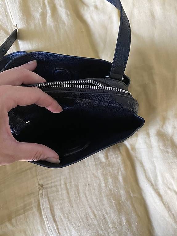 Tommy Hilfiger Taschen für Damen: Tommy Hilfiger Tasche neu – Gebraucht aus Sins von bit_rg7j 1