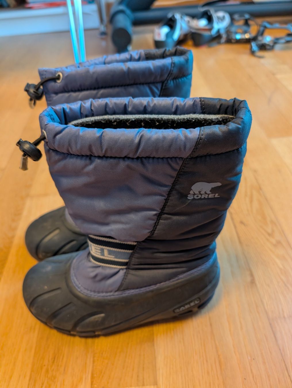 Sorel Scarpe per ragazzi: Winterschuhe Sorel Grösse 33 – Usato da Ehrendingen venduto da tdz1980 1