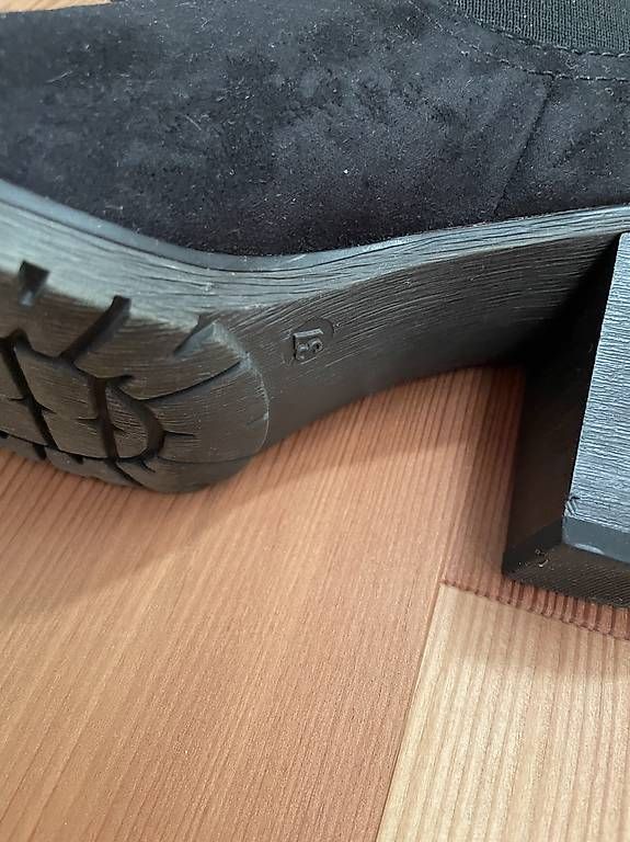 Damenschuhe: Stiefel – Gebraucht aus Ittigen von sel_fm7s 3