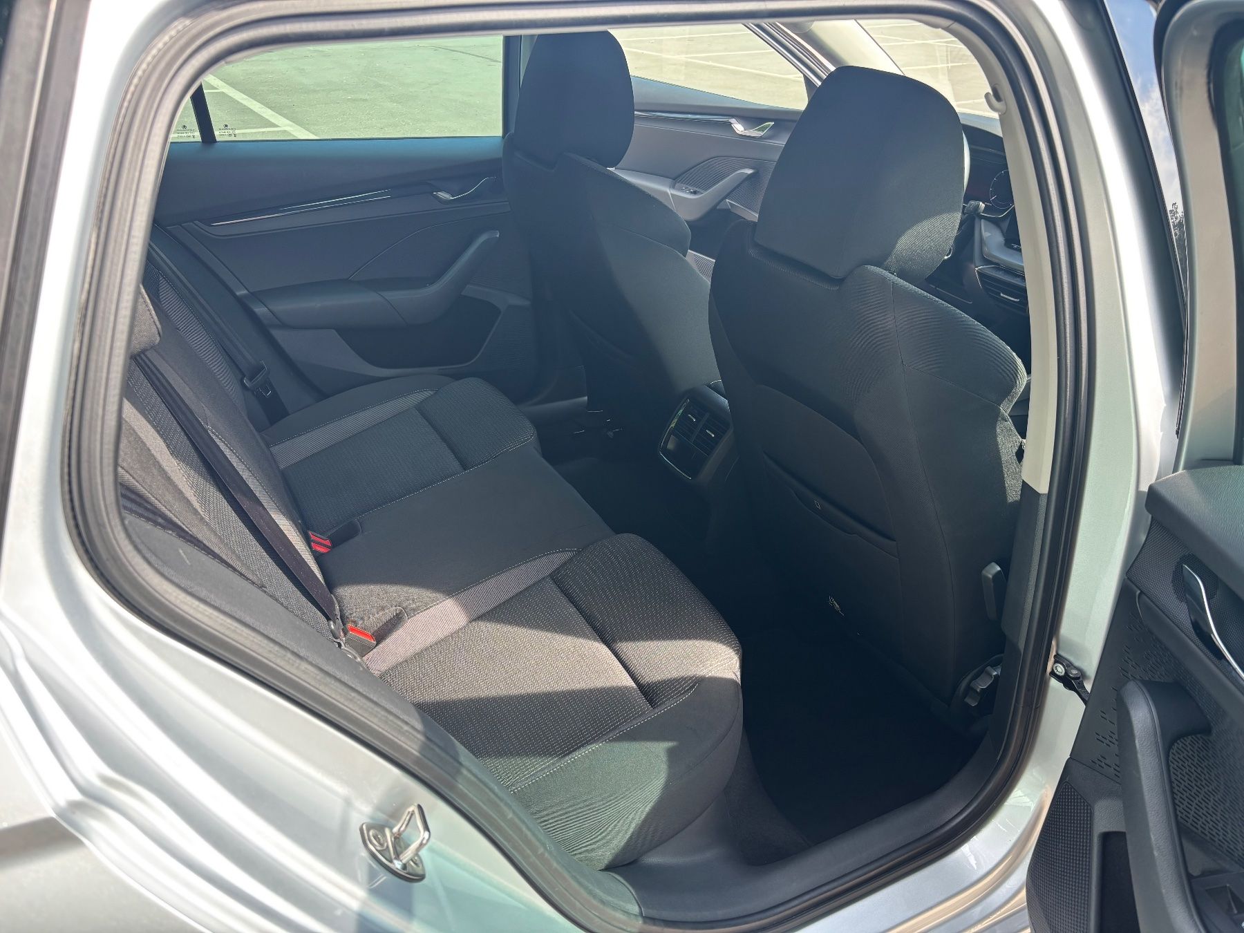 Skoda Automobili: Skoda Octavia 2.0 TDI 4x4 – Usato da Luzern venduto da daci123 9