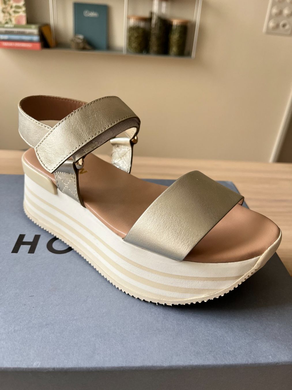 Hogan Chaussures femmes: Sandale compensées Hogan (H294) – Neuf (Voir description) à Zürich par hel_8m92 1