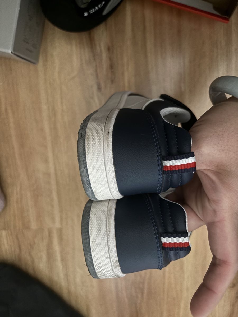 Scarpe per ragazzi: Kinderschuhe – Usato da volketswil venduto da Sisi521 2