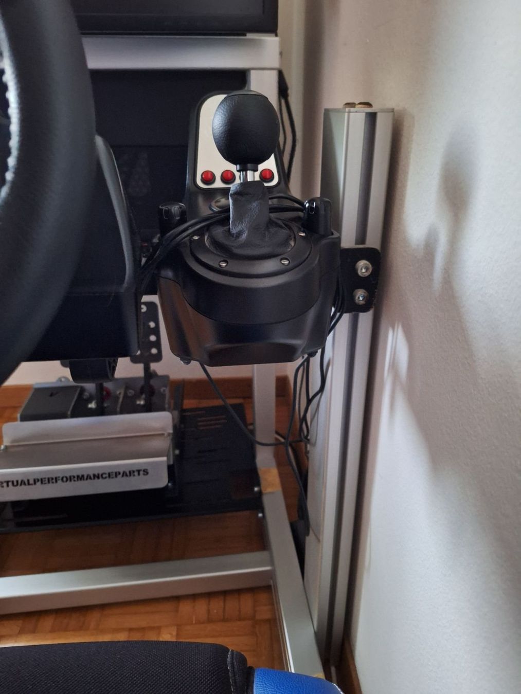Sedie: Sim-Racing-Cockpit aus Aluminium – Usato da Worb venduto da nfsolutions 9