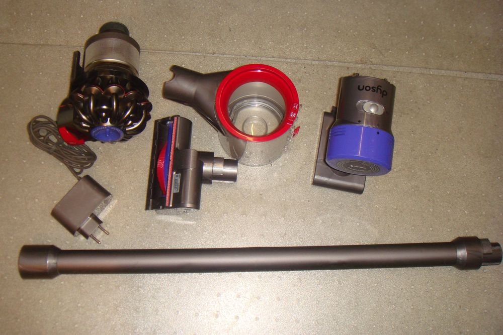 Dyson 11 (Gebraucht) in Hendschiken für CHF 51 – mit Lieferung auf ...