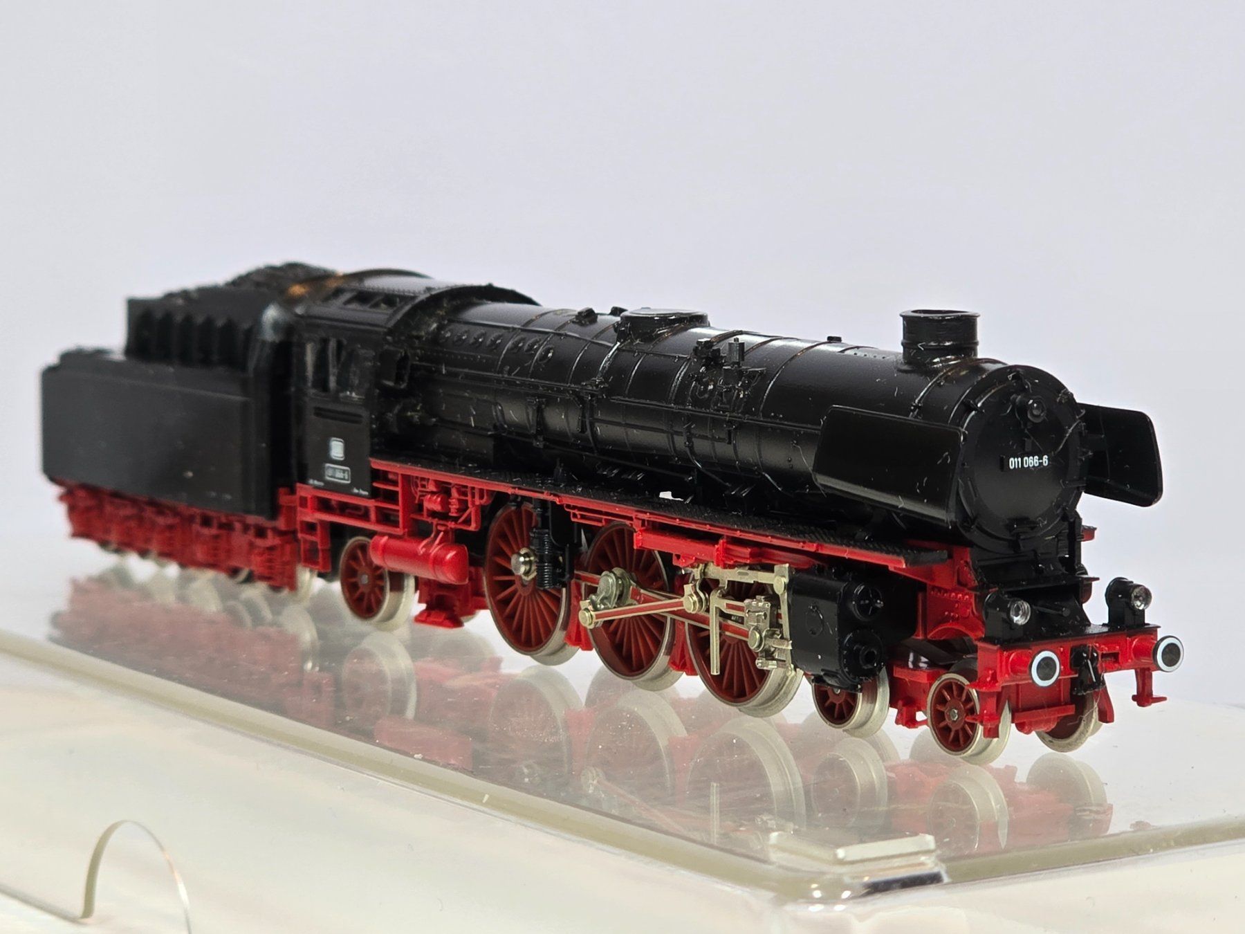 Fleischmann Modellini di ferrovie: Fleischmann 7170, DB, BR 011, Analog, Vitrine – Nuovo (secondo la descrizione) da Kloten venduto da Nicola2 5