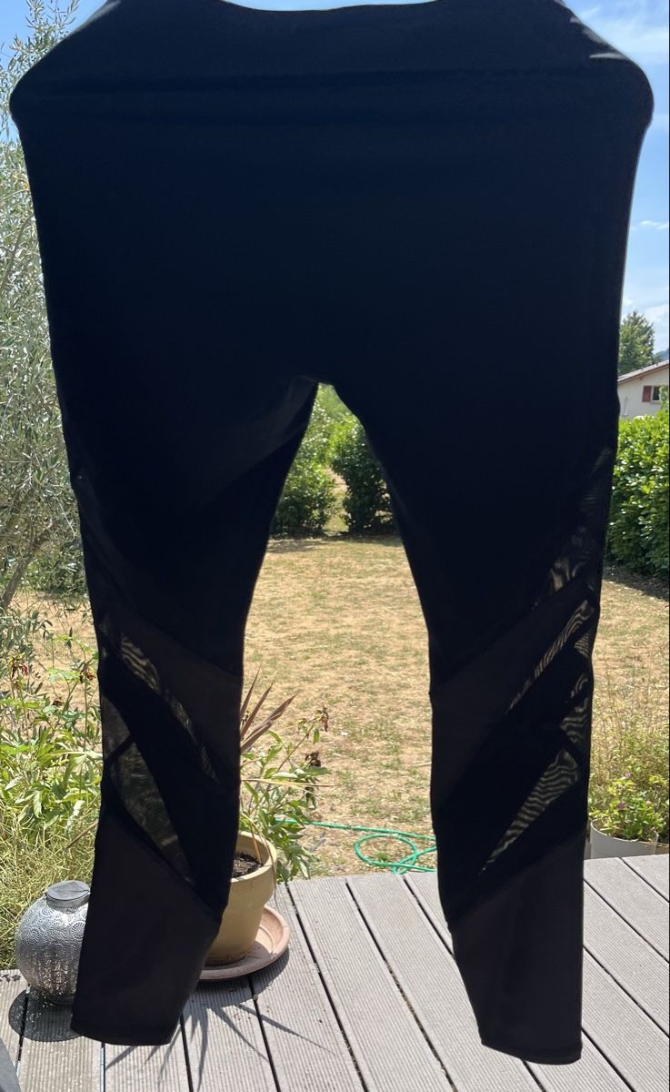 Leggings: Legging fitness – Gebraucht aus La Neuveville von VivreLibre 3