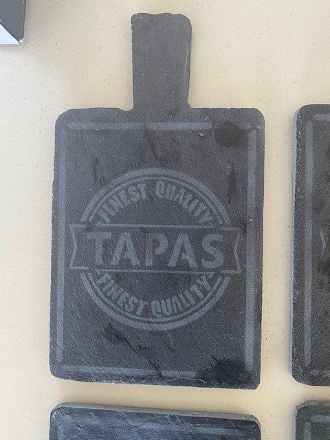 Minerali & Pietre curative: Tapas Set auf Schiefer Stein – Usato da Wängi venduto da Bmo 2