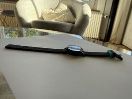 Montre Lacoste noire bon état